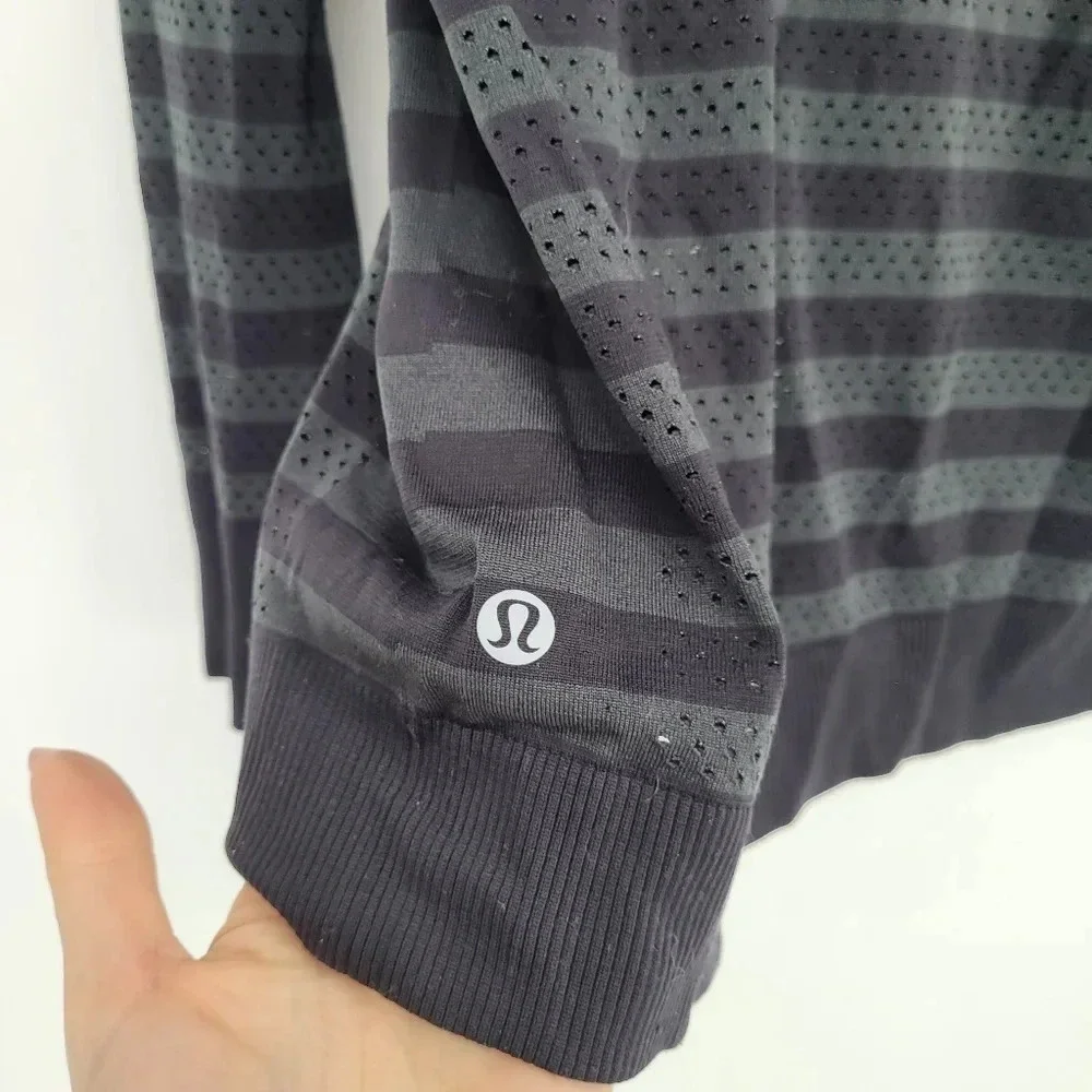 Lululemon stripe grey black breathable long sleeve breezy  top size 6
